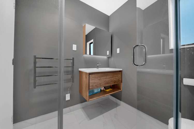1/32 Sunlands Drive_3
