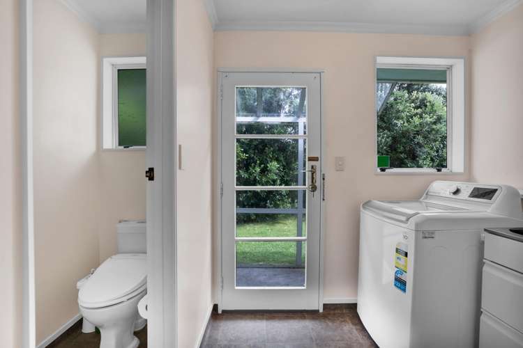 14 Heaphy Road Opunake_18