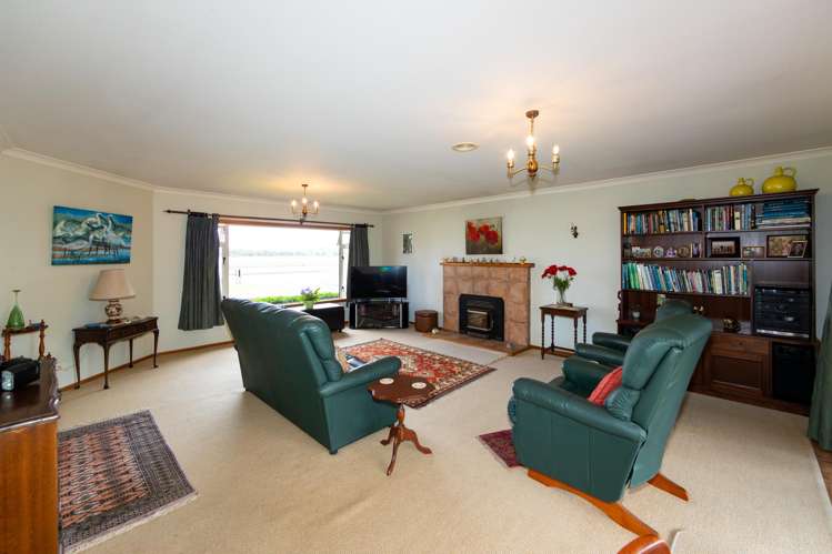 28 Meeanee Quay Westshore_7