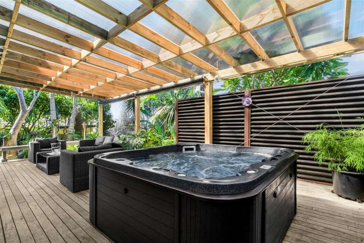 147e Glengarry Road Glen Eden_17