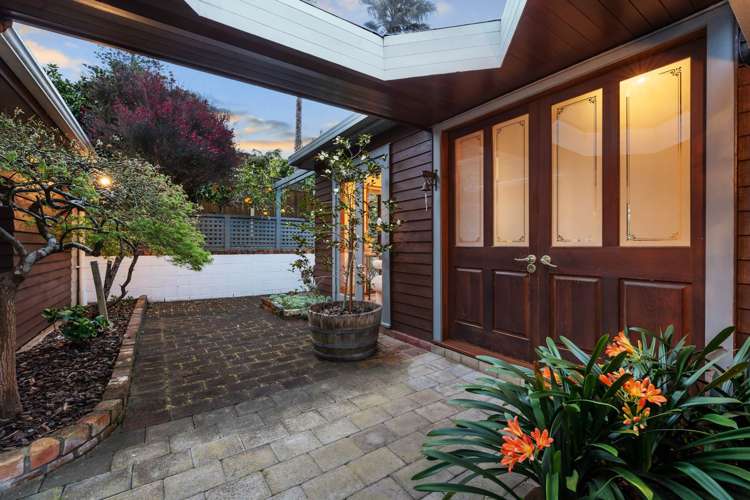 16 Braemar Road Castor Bay_23