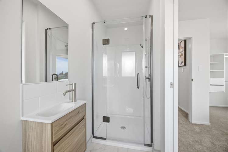 8/4 Blossom Lane Manurewa_11