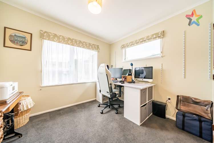 33 Mcgowan Road Wainuiomata_11