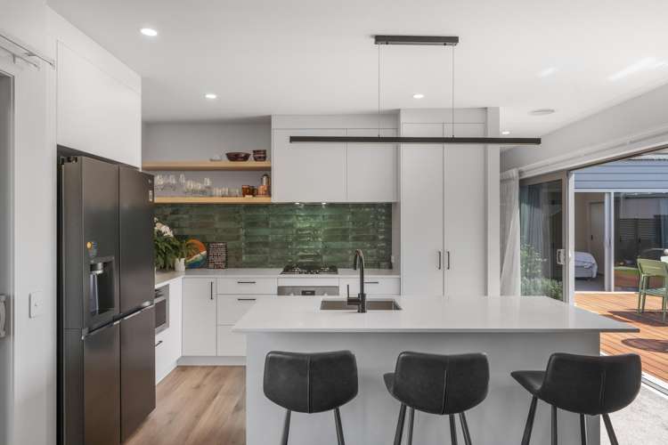 12 Repo Street Wharewaka_7