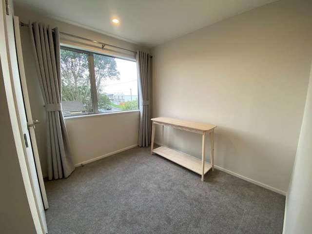 1/29 Commissariat Road Mt Wellington_4