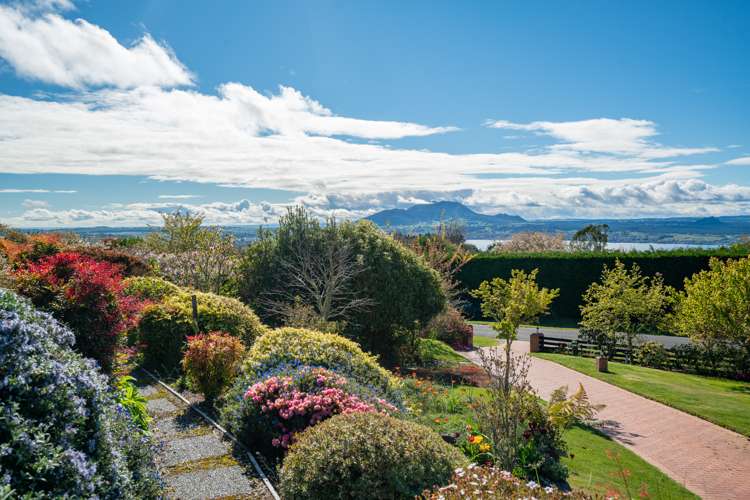 46 Blue Ridge Drive Acacia Bay_19