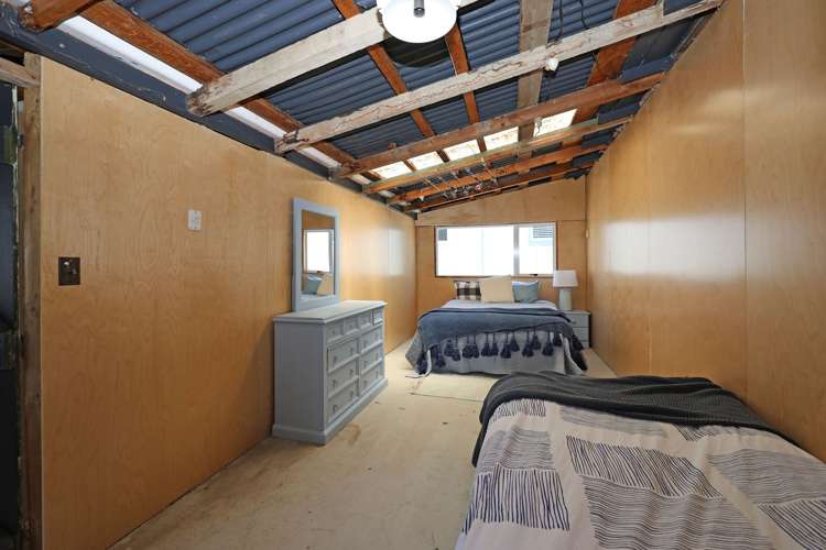 7 Waitaki Drive East Otematata_20