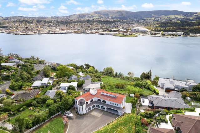 Secure the Jewel of the Harbour!