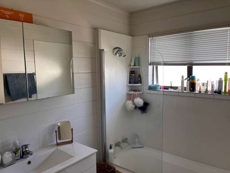 14b Walton Street Red Beach_9