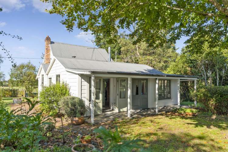 267 Chester Road Carterton_19