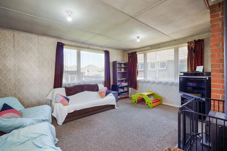 58 Conway Crescent Glengarry_4