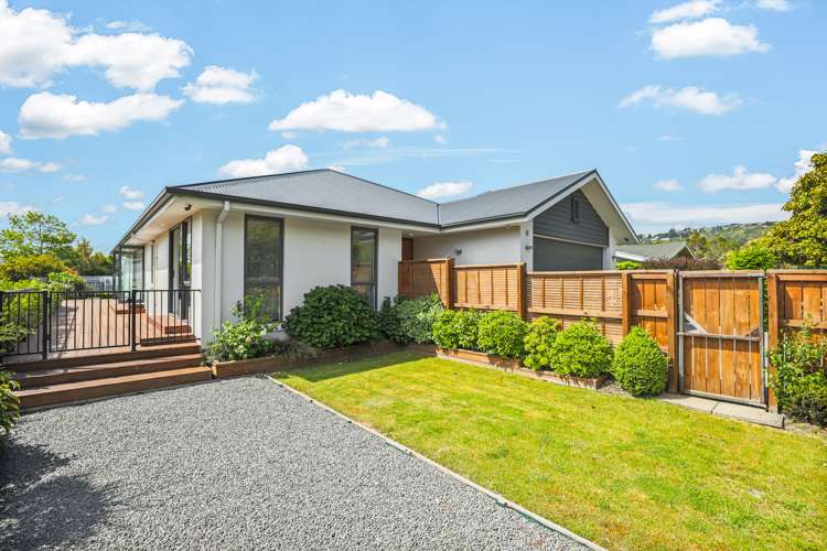 8 Laing Crescent Heathcote Valley_32