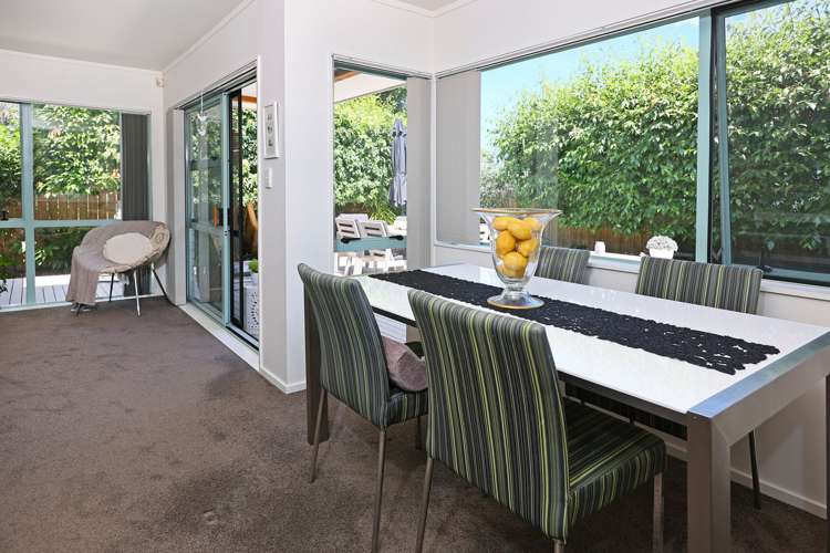 2/22 Septimus Place Henderson_7