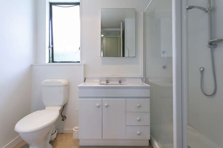 6 Holland Grove Richmond Heights_15