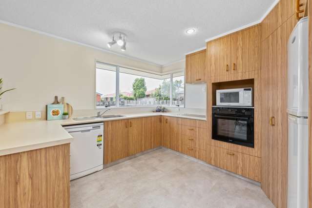 27A Karina Crescent Redwoodtown_4