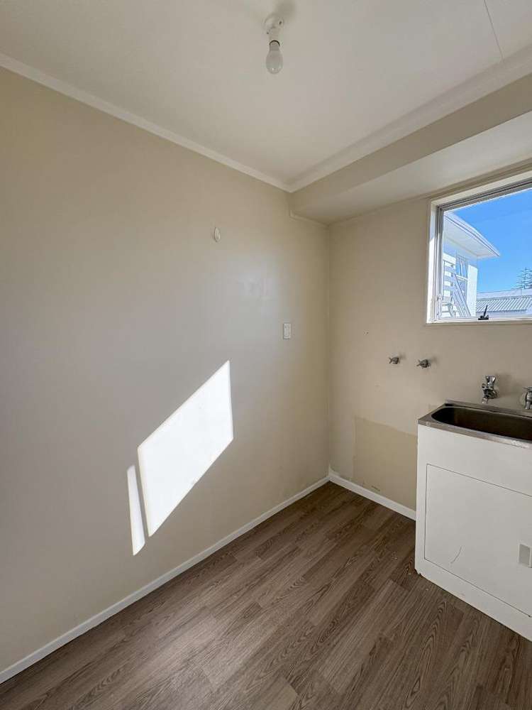 63A York Street Hamilton East_7