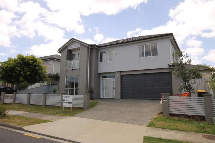 11 Stamford Crescent Flat Bush_16