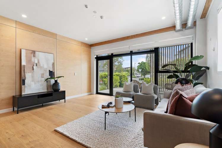 4/167 Hobsonville Point Road_1