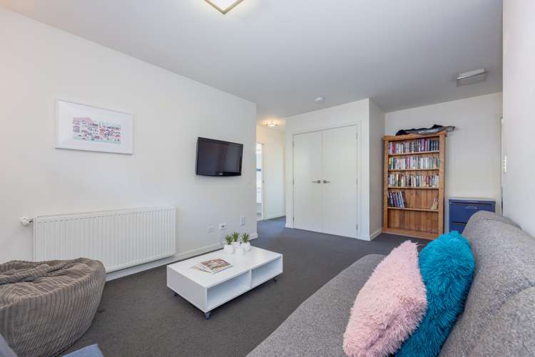 16 Bevan Place Wanaka_10