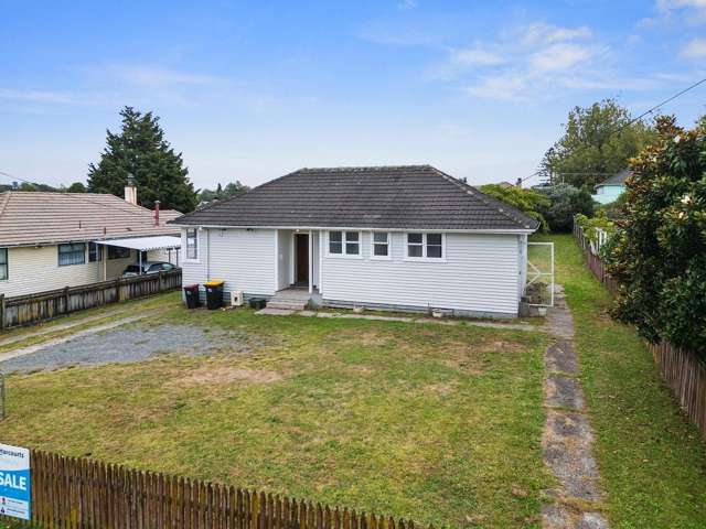Charming 3-Bedroom Home in Putaruru