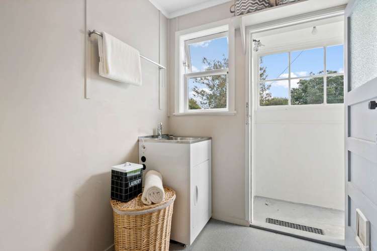 21 Fairfax Avenue Northcote_11