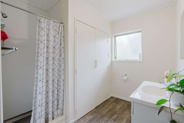 201A & 201B Cambridge Road Hillcrest_14