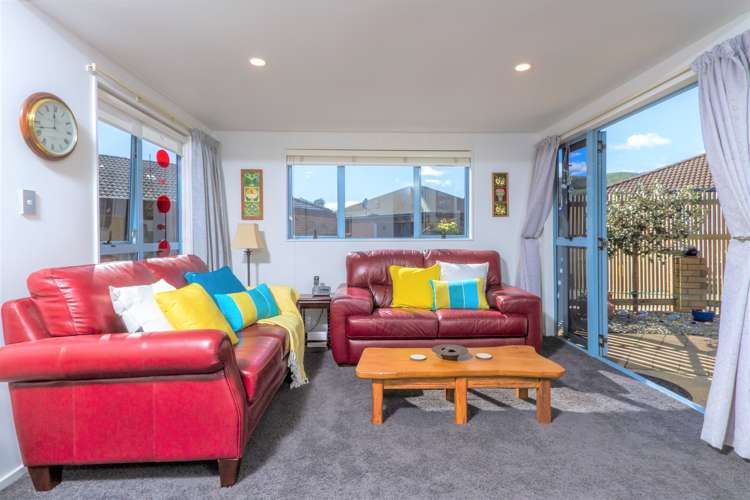 12 Highgrove Way The Wood_7