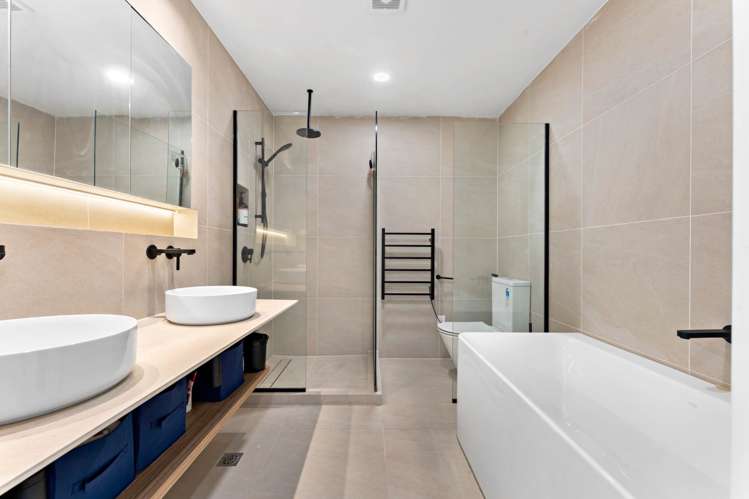 1358C Dominion Road Mt Roskill_10
