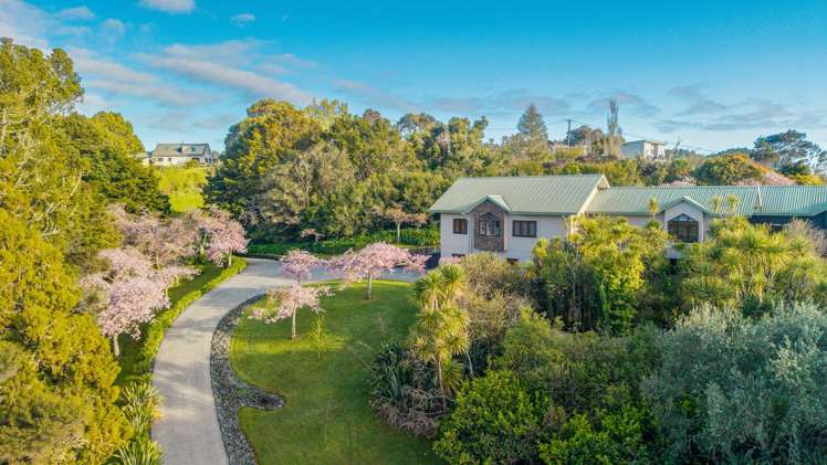 96 Pebble Brook Road_1