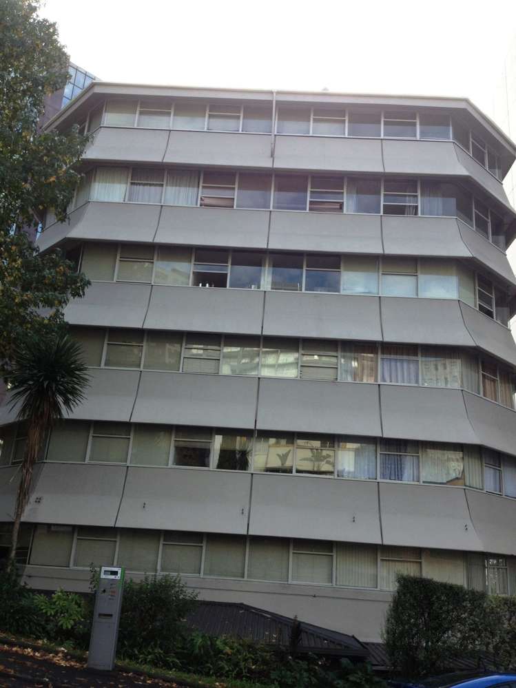 5d/2 Whitaker Place Grafton_0