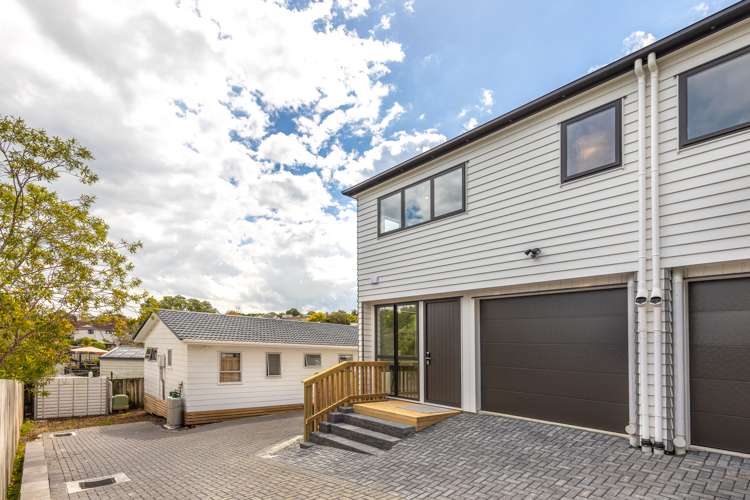 23b Fitzherbert Avenue West Harbour_16