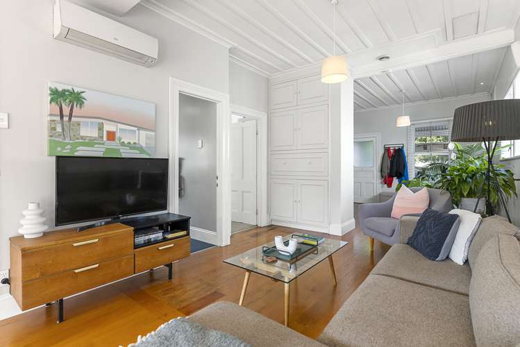 4 Mount Saint John Avenue Epsom_24