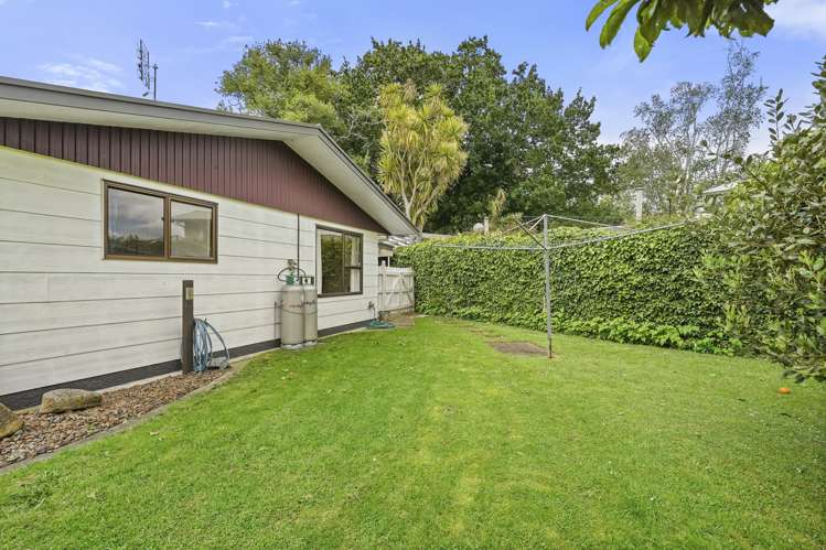 83 Carlyle Street Leamington_18