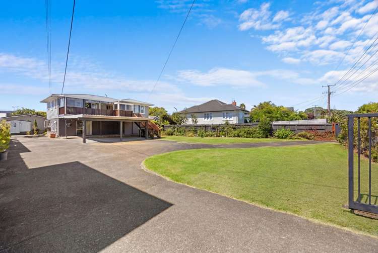 9 Stokes Avenue Te Atatu Peninsula_25