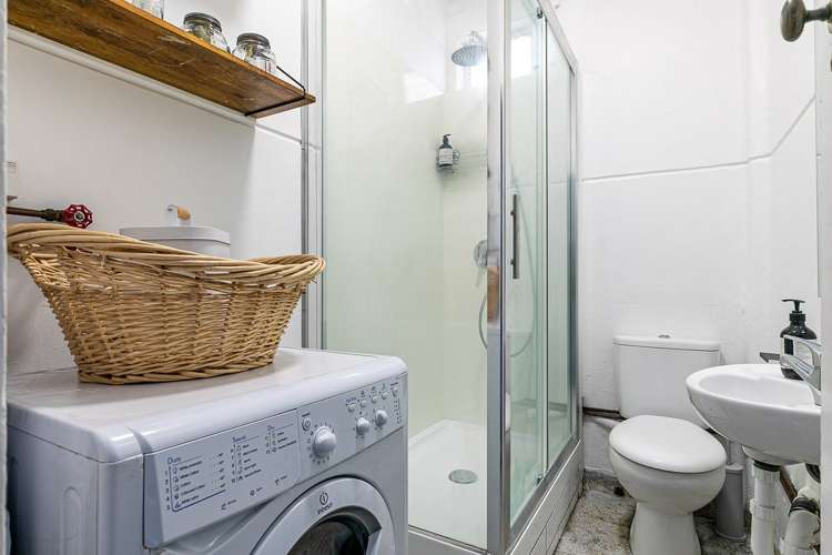 9/20 Poynton Terrace Auckland Central_9