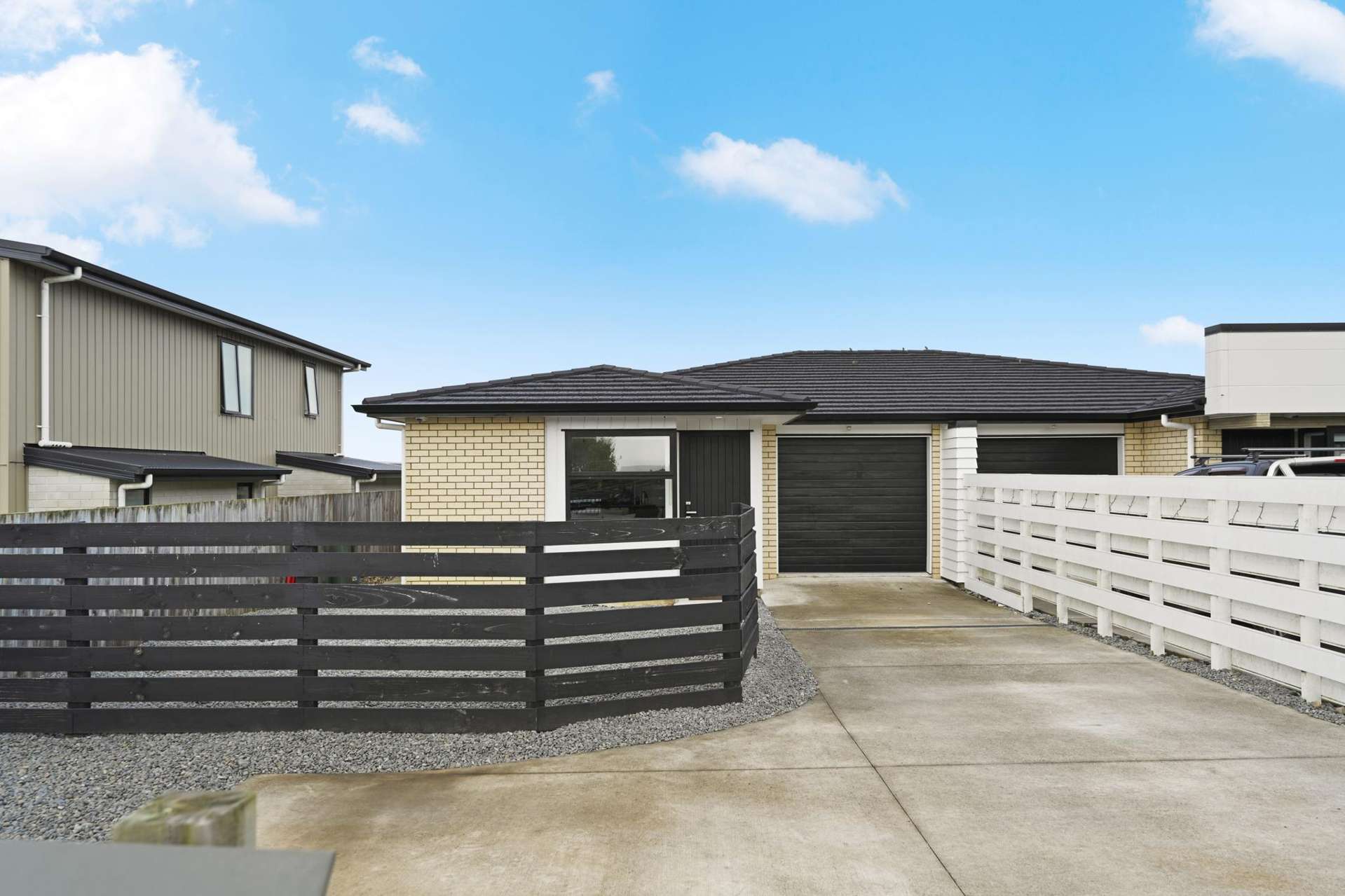 1/335 Horsham Downs Road Rototuna North_0