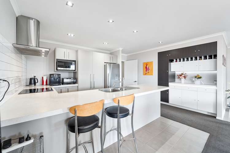 19 Barwick Place Stanmore Bay_2