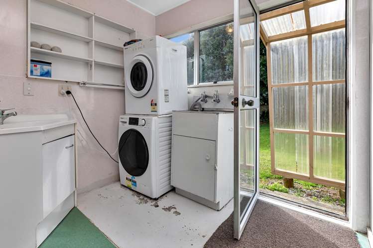 15 Pyle Road West One Tree Point_10