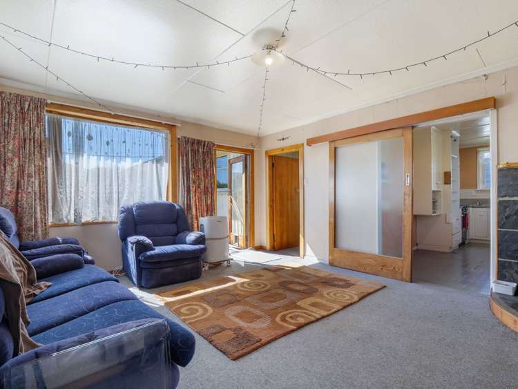 32 Farm Street Lumsden_14