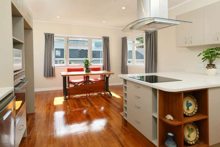 72 Te Atatu Road Te Atatu South_7