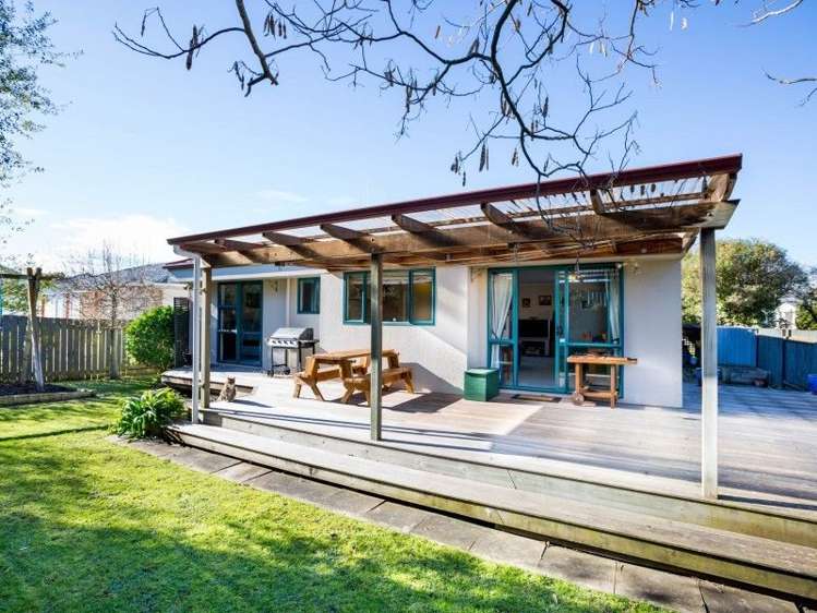 40 Dalfield Place Highbury_3