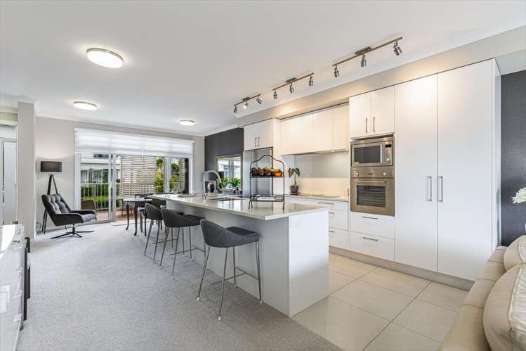 130 Landmark Terrace Orewa_5