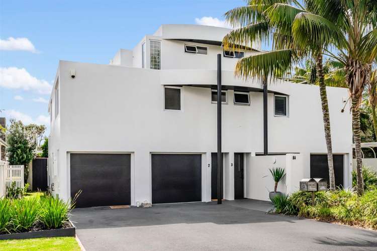 2/8a Audrey Road Takapuna_6