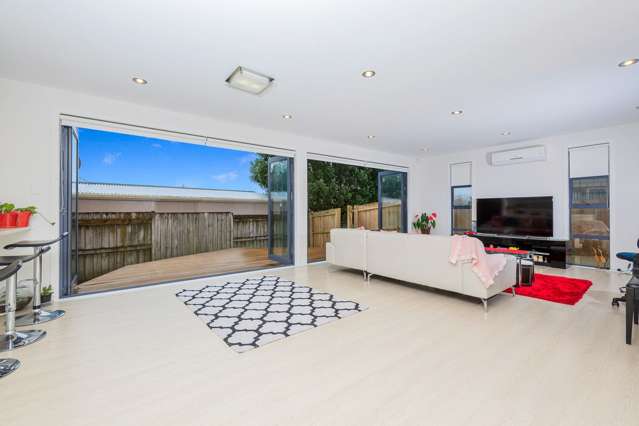 72a Hobsonville Road West Harbour_4