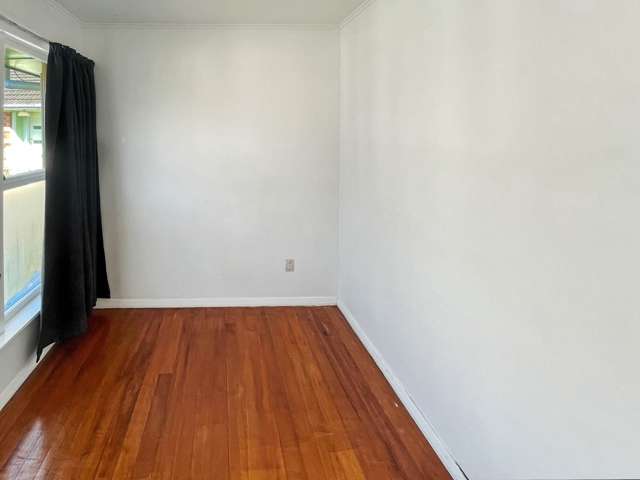 5/2 Bowling Avenue Epsom_4