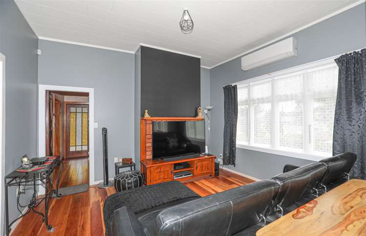 16 William Street Huntly_6