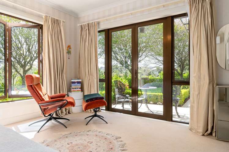 35 The Esplanade Huntington_18