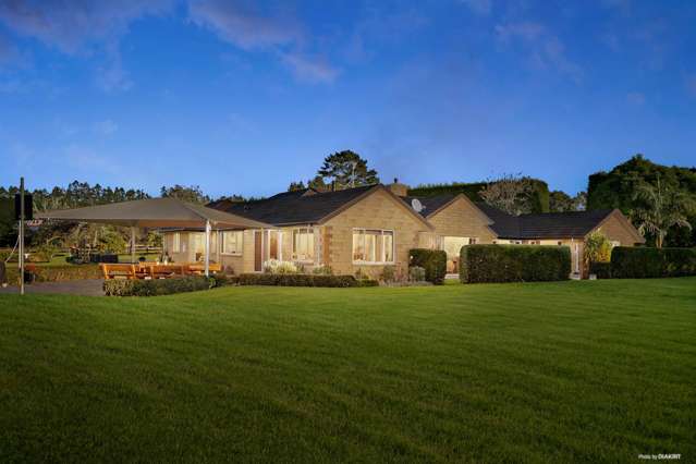 UNPARRALELED LIFESTYLE MASTERPIECE - THE COMPL...