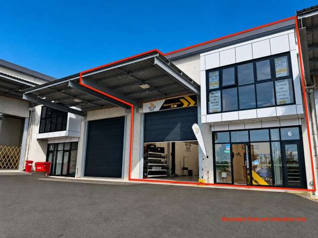 Modern 200m² Industrial - Vacant & Ready to Occupy