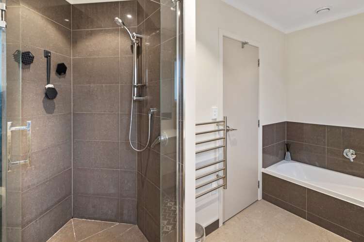 33a Thomson Avenue Dinsdale_11